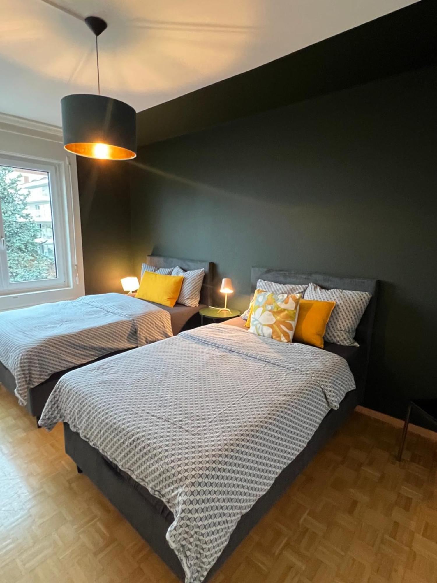 Alpes 54 Apartment Neuchatel Bagian luar foto